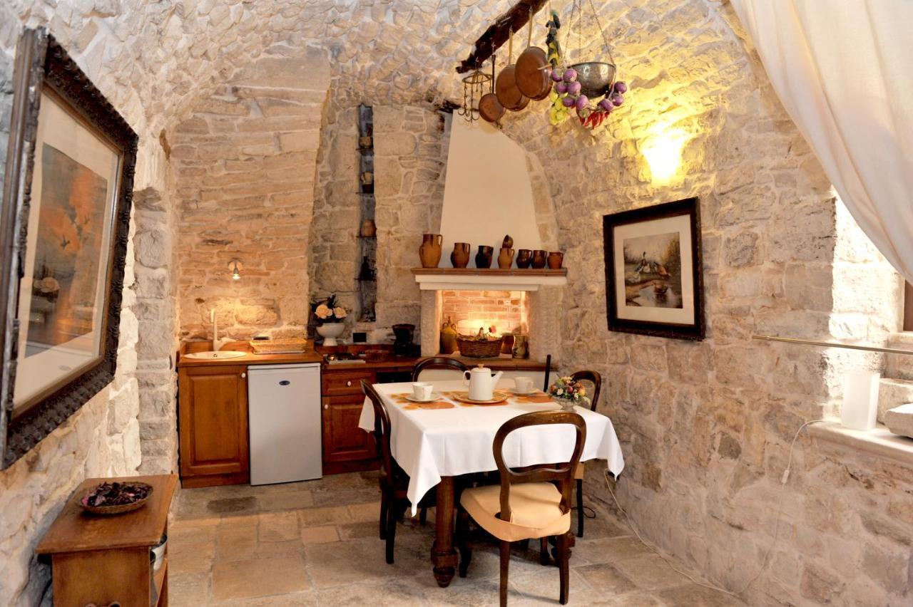 Corte Sagarriga Visconti Giovinazzo Exterior photo